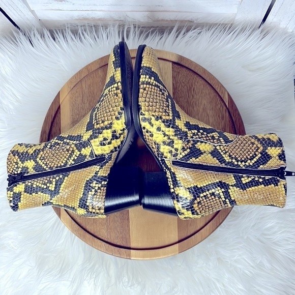 MARIPE' l Snake Side Zip Ankle Boots Made in Italy Size 36 / 6 - Picture 3 of 8